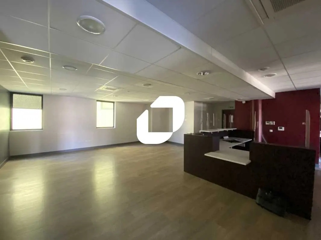 Bureau dans Bordeaux à louer Photo intérieure- Image 1 de 23