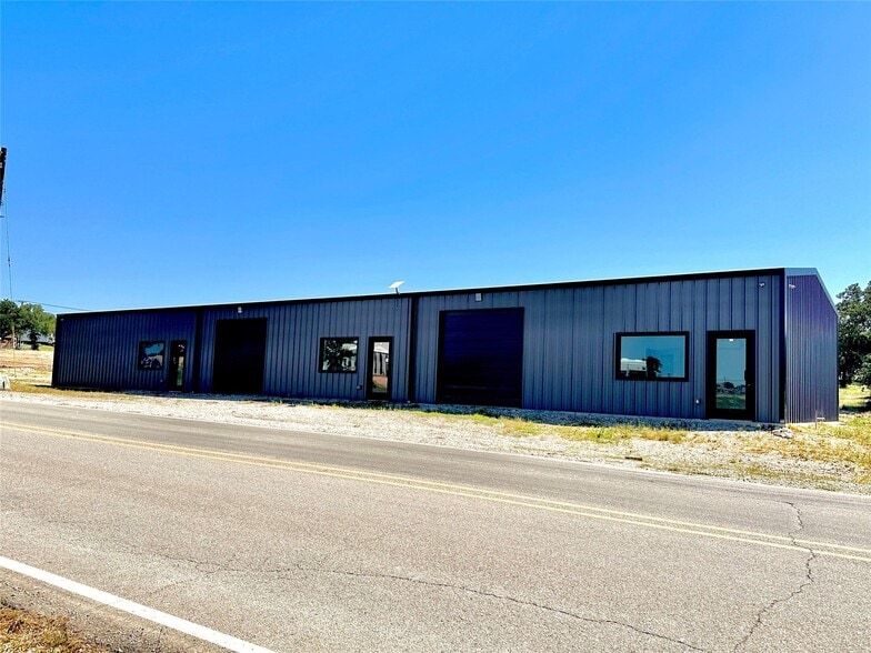 4916 Fairview Rd, Millsap, TX for lease - Building Photo - Image 2 of 14