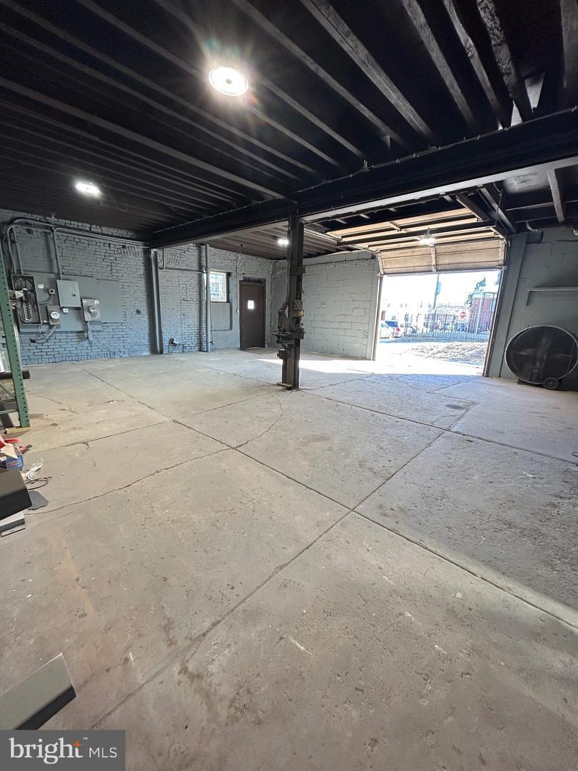 6216 Girard St, Philadelphia, PA à vendre Photo principale- Image 1 de 1