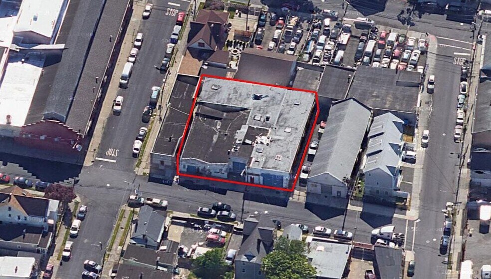 209-215 E 15th St, Paterson, NJ à louer - Aérien - Image 2 de 3