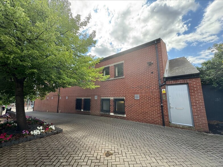 159-159A Front St, Arnold à louer - Photo du bâtiment - Image 2 de 6