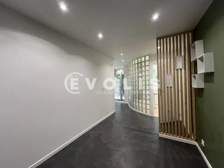 Commerce de détail dans Joinville-le-Pont à vendre - Photo intérieure - Image 3 de 10