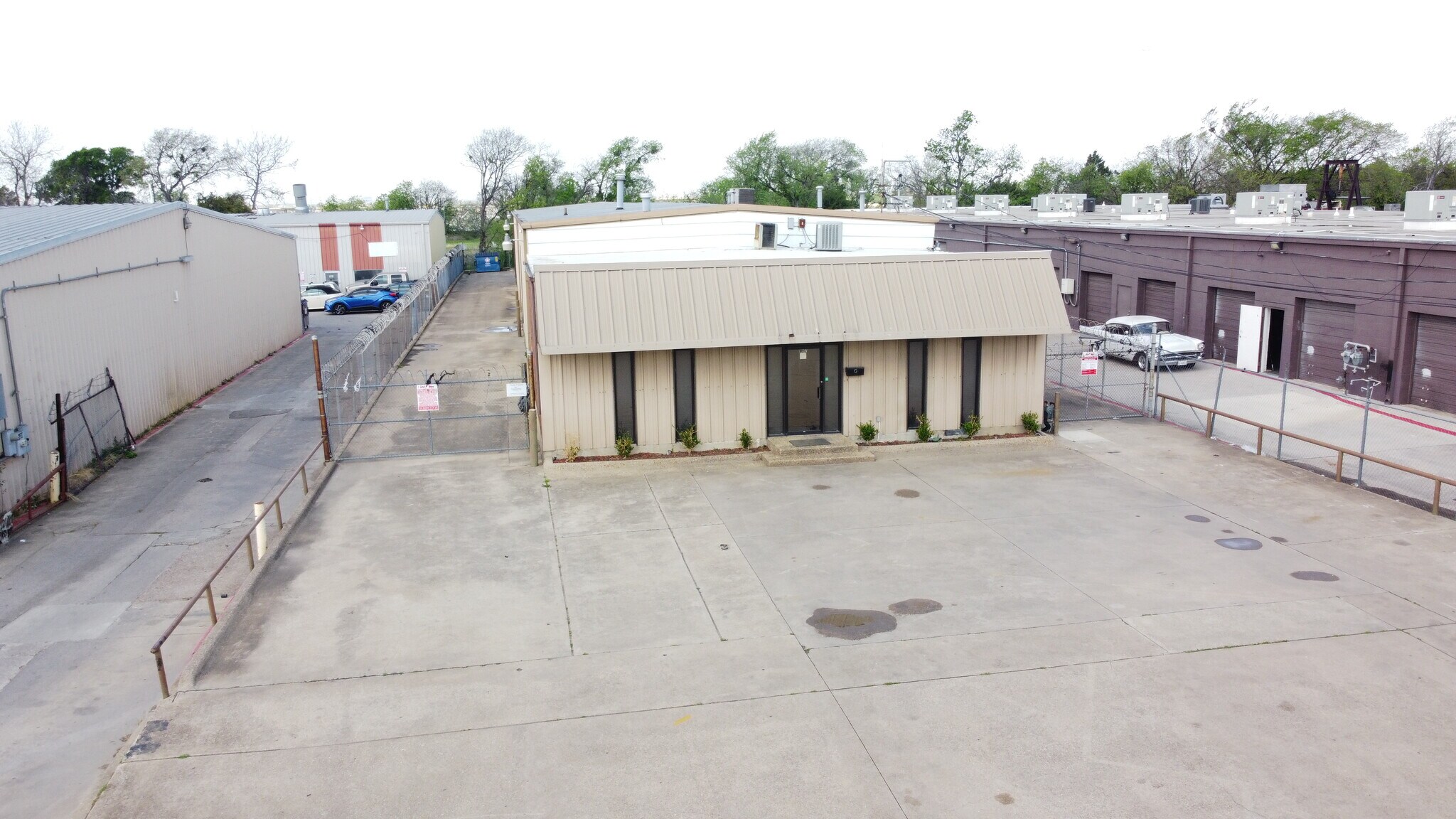 10917 Indian Trl, Dallas, TX for sale Building Photo- Image 1 of 1