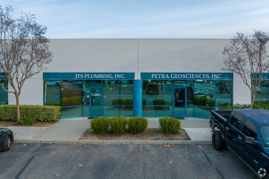 40880 County Center Dr, Temecula, CA for sale - Building Photo - Image 2 of 6