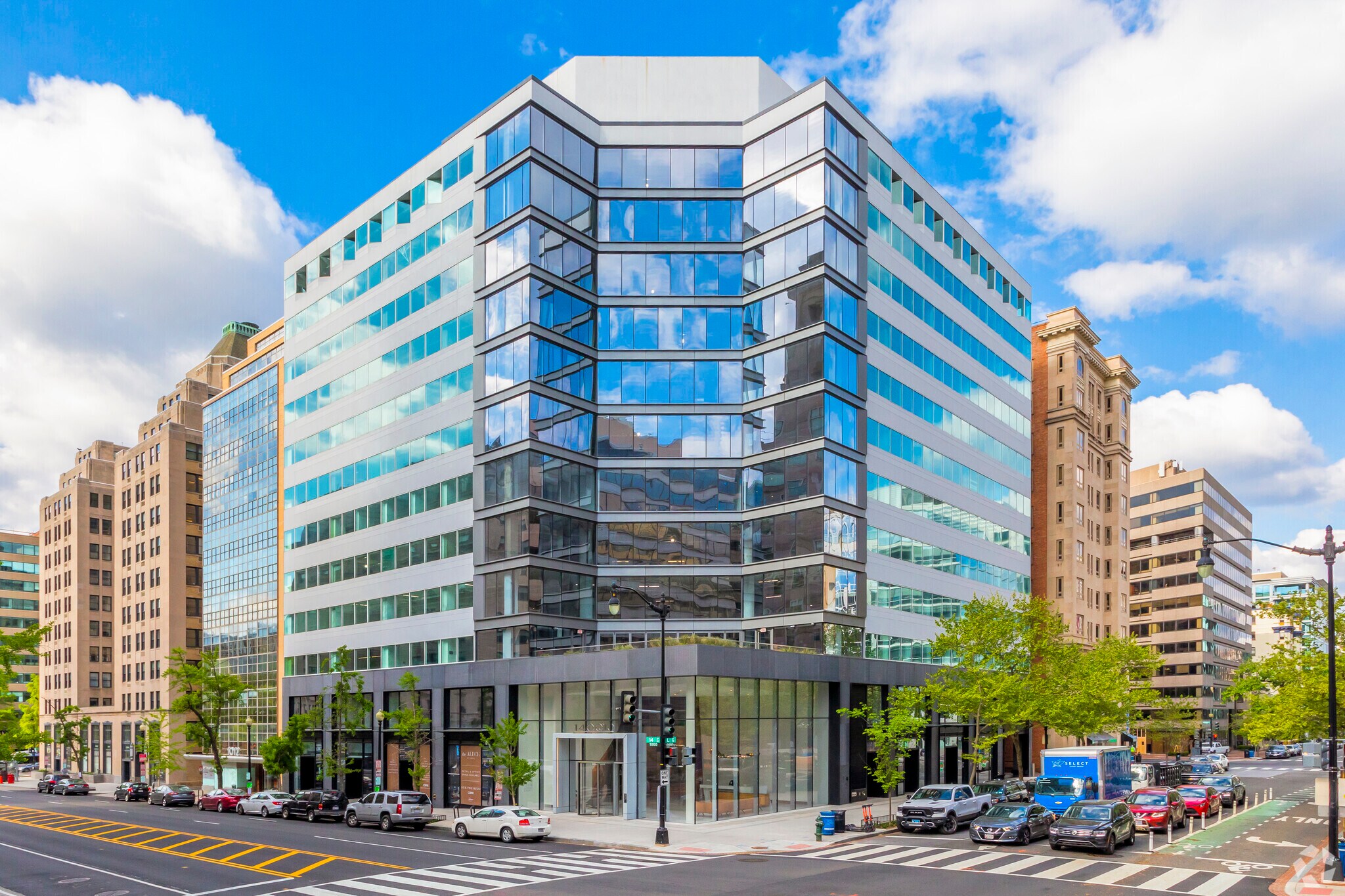 1400 L St NW, Washington, DC à louer Photo du bâtiment- Image 1 de 16