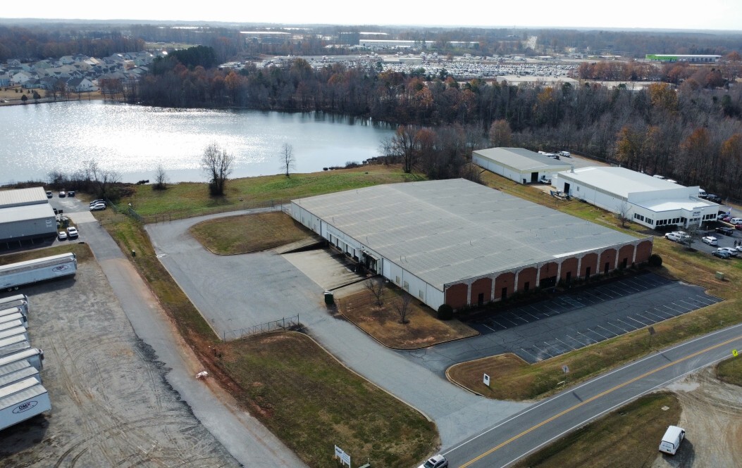 925 Berry Shoals Rd, Duncan, SC for sale Building Photo- Image 1 of 1