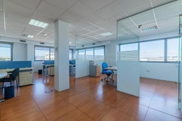 Office in Coslada, Madrid for lease Interior Photo- Image 1 of 12