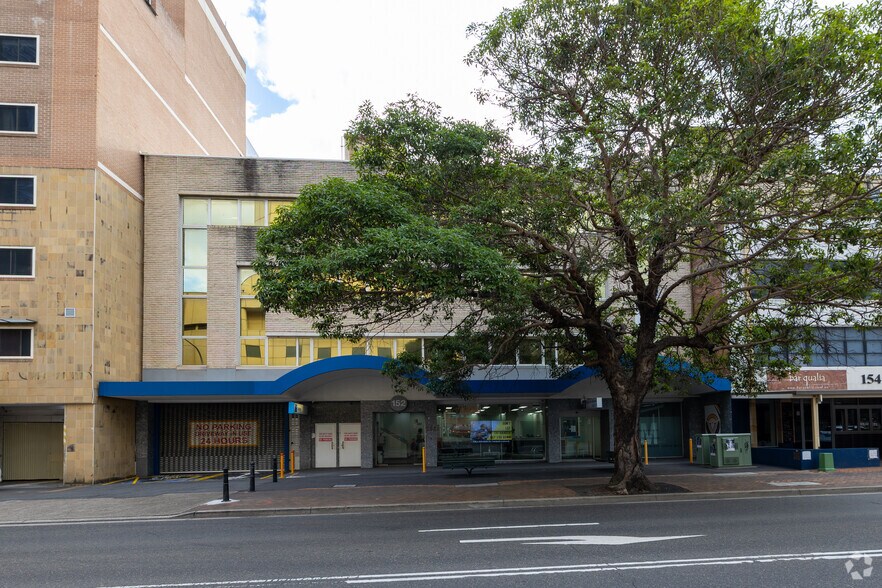 152 Marsden St, Parramatta à louer - Photo du bâtiment - Image 2 de 2