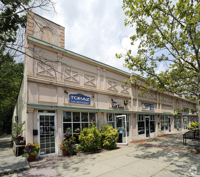 137-145 Washington Ave, Belleville, NJ à vendre - Photo principale - Image 1 de 1