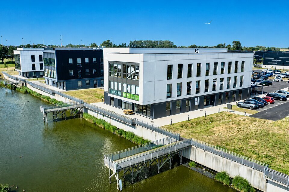 Office in Le Havre for lease Building Photo- Image 1 of 7