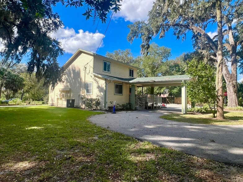 2455 Ark Academy Ct, Sanford, FL for sale - Building Photo - Image 3 of 25