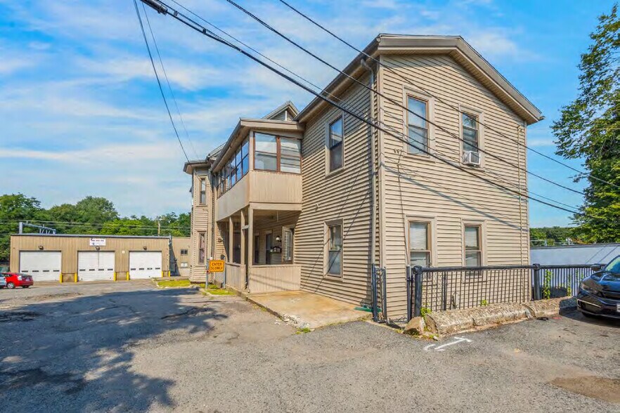 99R Providence St, Hyde Park, MA à vendre - Photo du bâtiment - Image 3 de 13