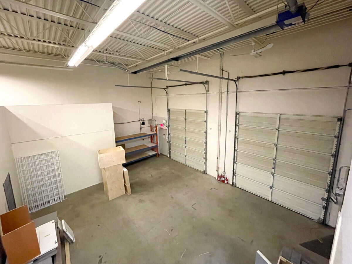 17 Fawcett Rd, Coquitlam, BC V3K 6V2 - Unit 119 -  - Interior Photo - Image 2 of 5