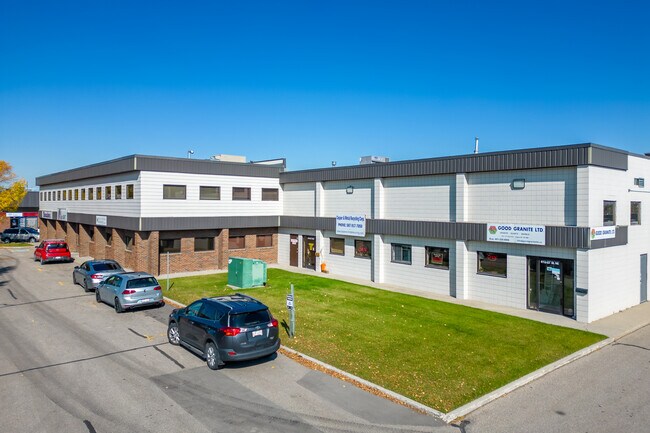 Plus de détails pour 4120 23 St NE, Calgary, AB - Industriel à louer
