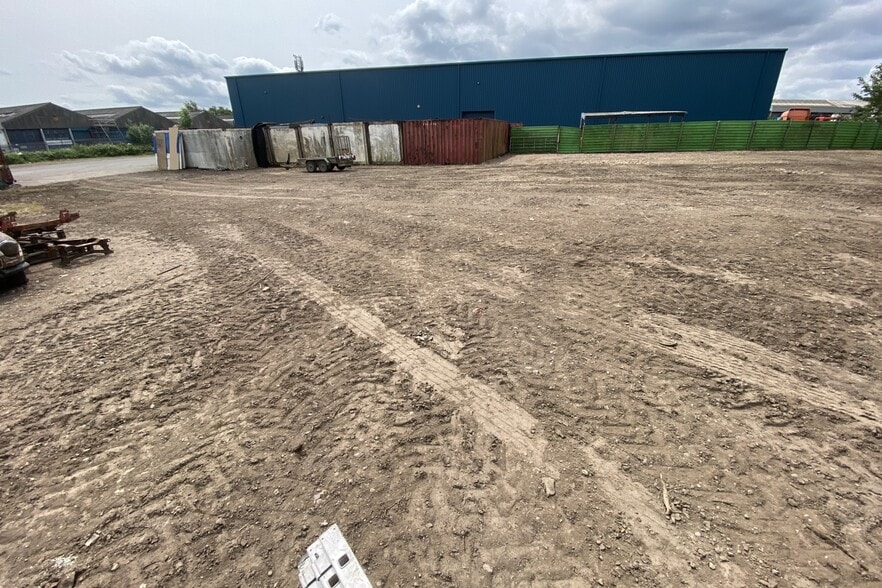 1 Sleaford Rd, Lincoln for lease - Building Photo - Image 3 of 4