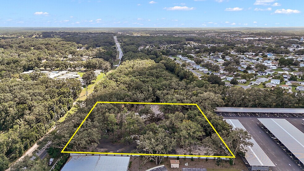 41015 County Road 25, Weirsdale, FL à vendre - Photo du bâtiment - Image 3 de 6