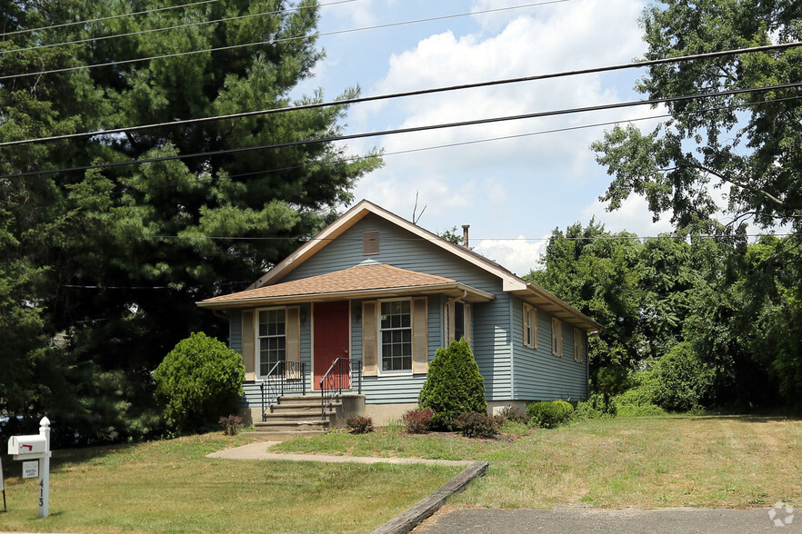 413 Prospect Ave, West Berlin, NJ for sale - Primary Photo - Image 1 of 1