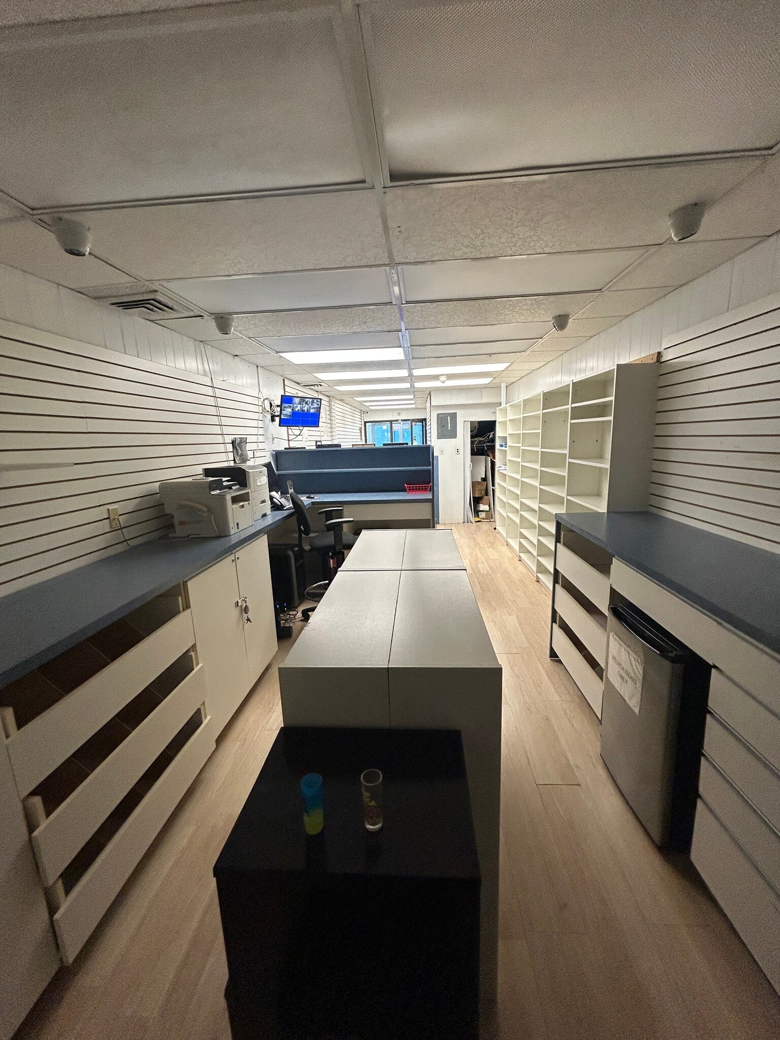 39-09 104th St, Corona, NY à louer Photo du bâtiment- Image 1 de 5