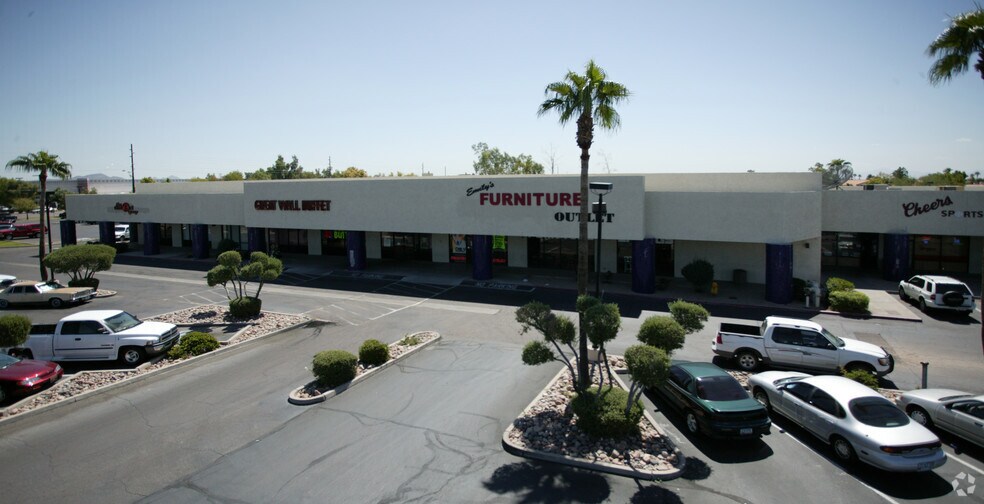 5905-5951 W Bell Rd, Glendale, AZ à louer - Photo du bâtiment - Image 3 de 13