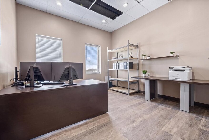280 Portage Clos, Sherwood Park, AB for sale - Interior Photo - Image 3 of 18