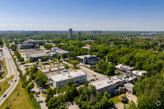 235 Armand-Frappier, Laval, QC - Aérien  Vue de la carte