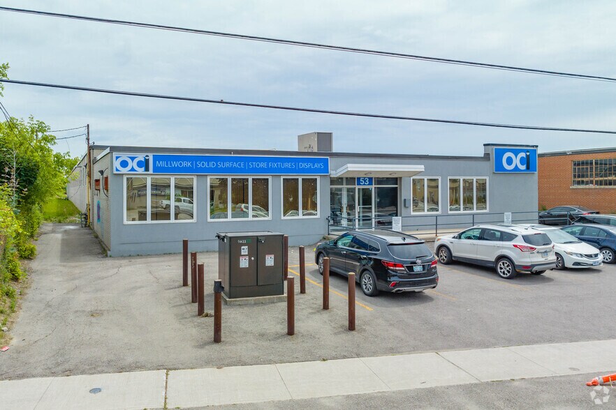 53 Rivalda Rd, Toronto, ON à vendre - Photo principale - Image 1 de 1