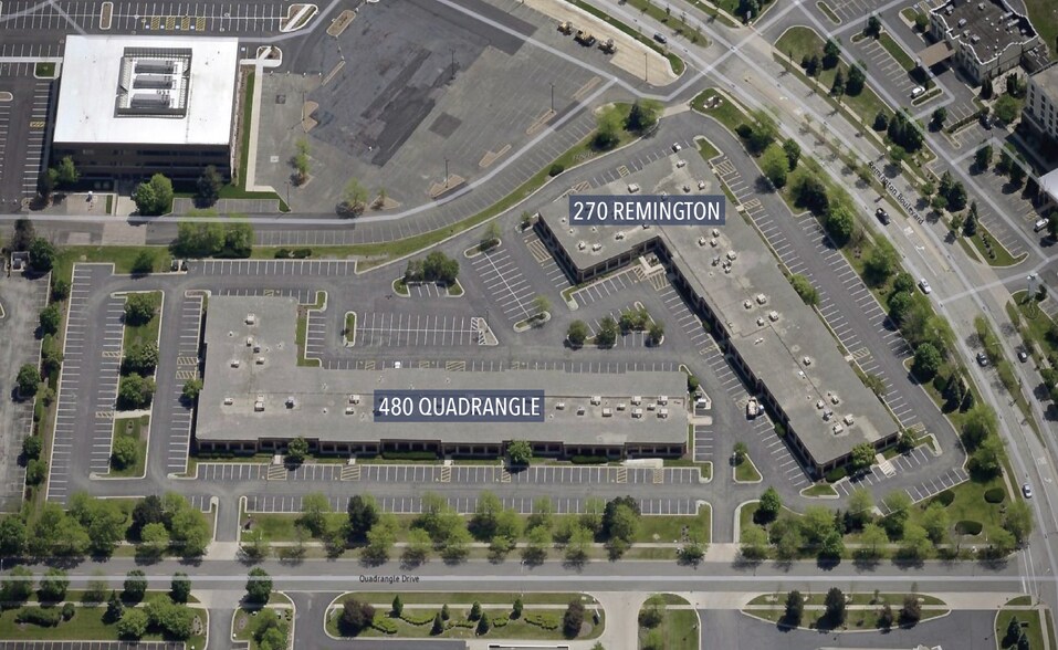 480 Quadrangle Dr, Bolingbrook, IL à vendre - Aérien - Image 2 de 4