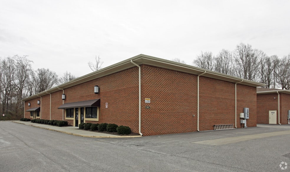 620 Innovation Dr, Chesapeake, VA for lease - Building Photo - Image 3 of 3