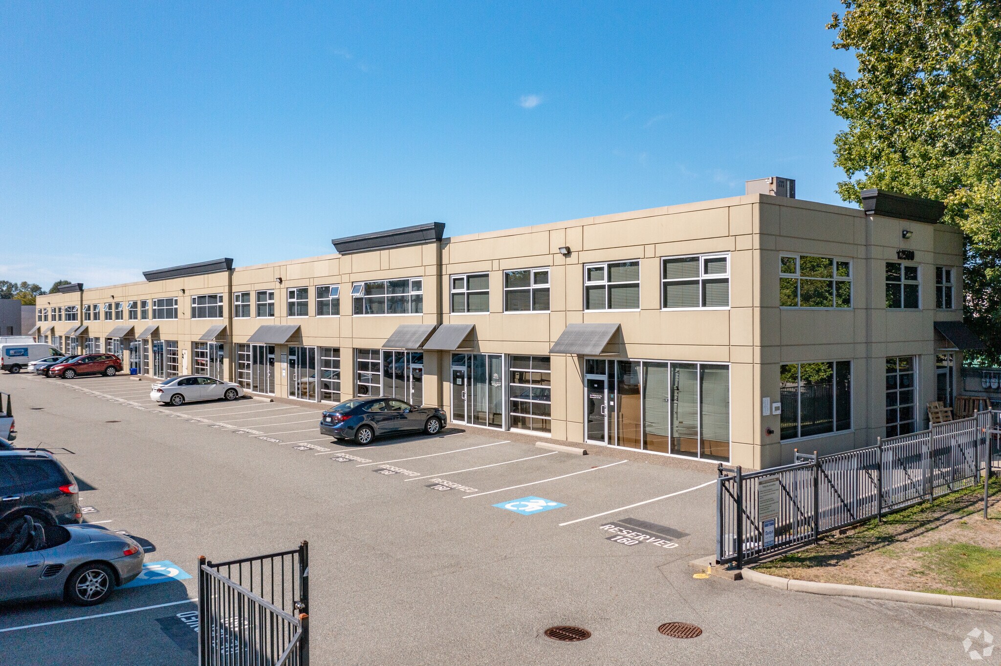 12500 Horseshoe Way, Richmond, BC à vendre Photo du bâtiment- Image 1 de 24