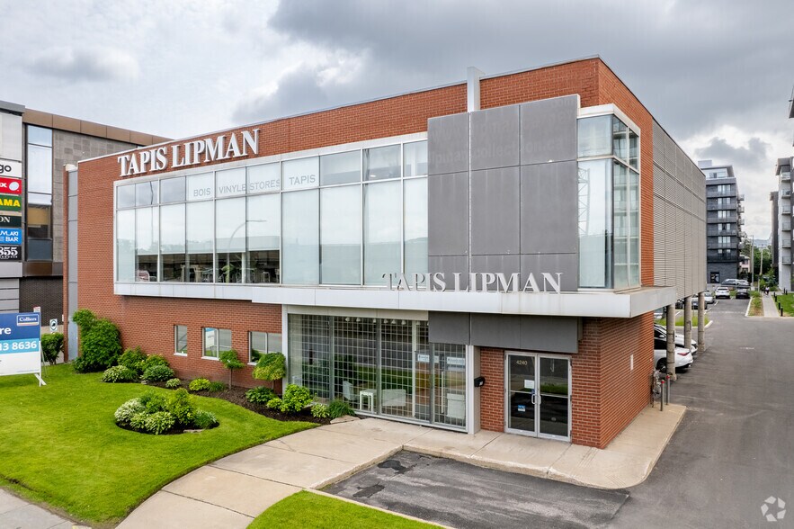 4240 Ch de la Côte-de-Liesse, Mt Royal, QC à vendre - Photo du bâtiment - Image 1 de 2