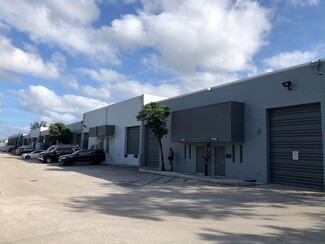 Plus de détails pour 4700-4750 Oakes Rd, Davie, FL - Industriel à louer