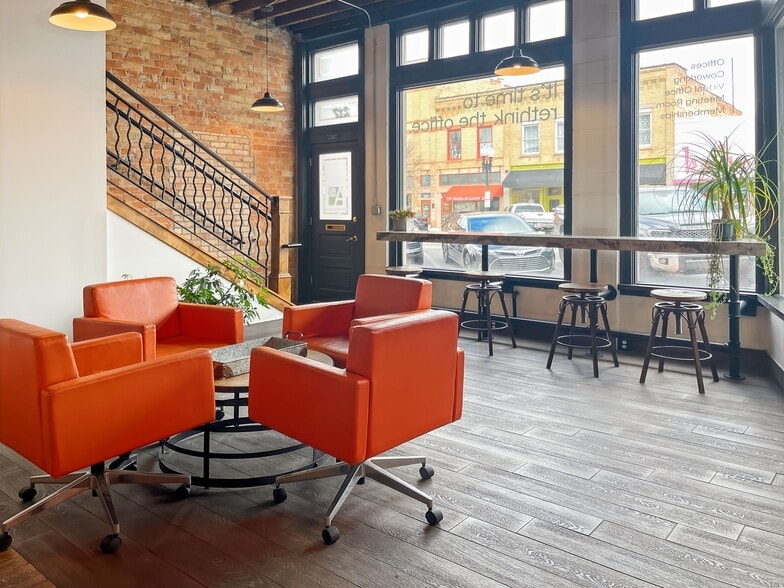 221 25th St, Ogden, UT for lease - Interior Photo - Image 2 of 14