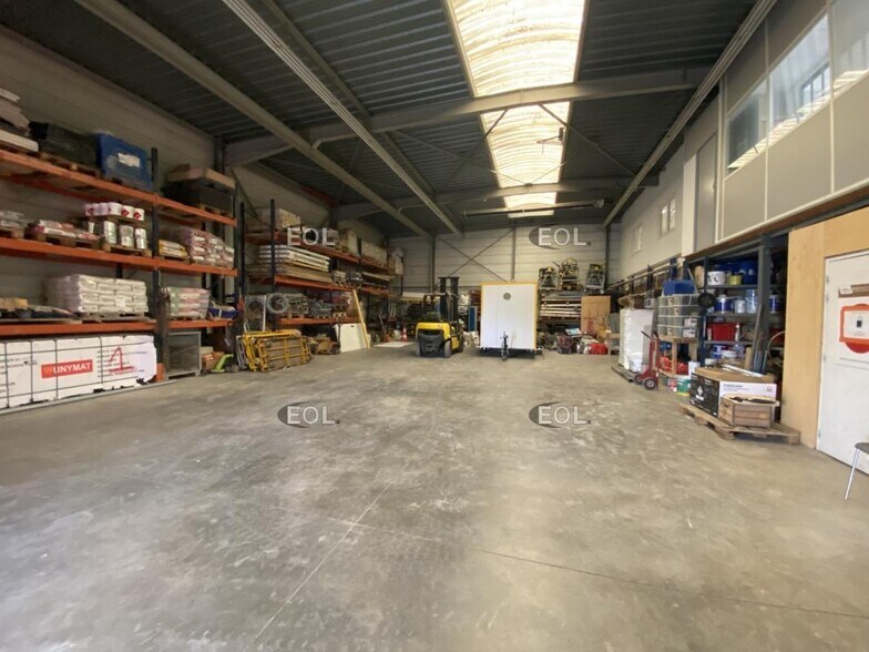 Flex dans Brétigny-sur-Orge à louer - Photo du bâtiment - Image 2 de 9
