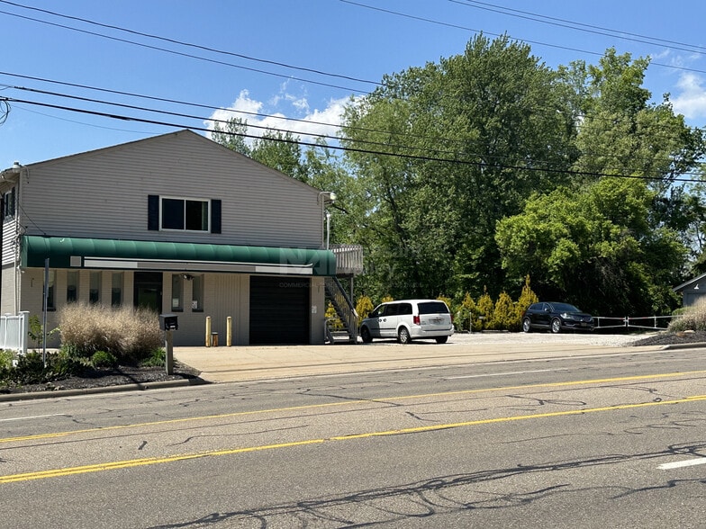 3200-3204 S Main St, Coventry Township, OH for sale - Building Photo - Image 2 of 5