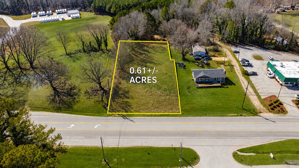 5323 Thompson Bridge Rd, Murrayville, GA à vendre - Photo du bâtiment - Image 2 de 29
