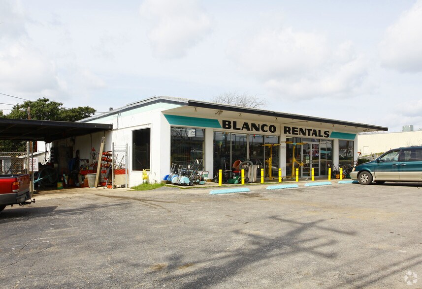 5415 Blanco Rd, San Antonio, TX à vendre - Photo du bâtiment - Image 1 de 12