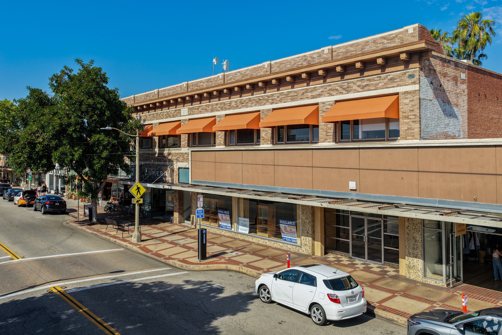 129-131 N Glassel St, Orange, CA for lease Primary Photo- Image 1 of 5