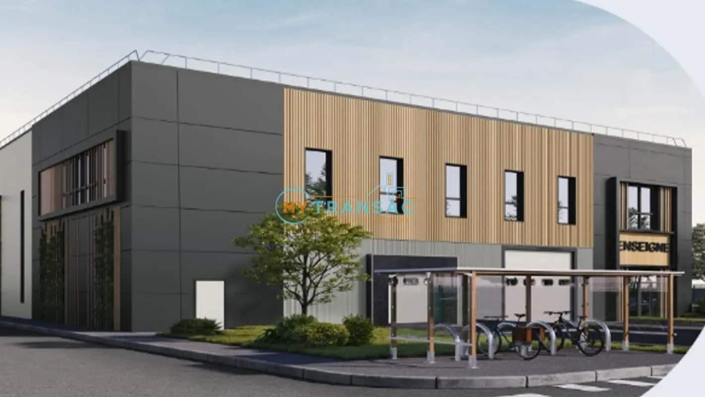 Flex in Wissous for lease Building Photo- Image 1 of 7