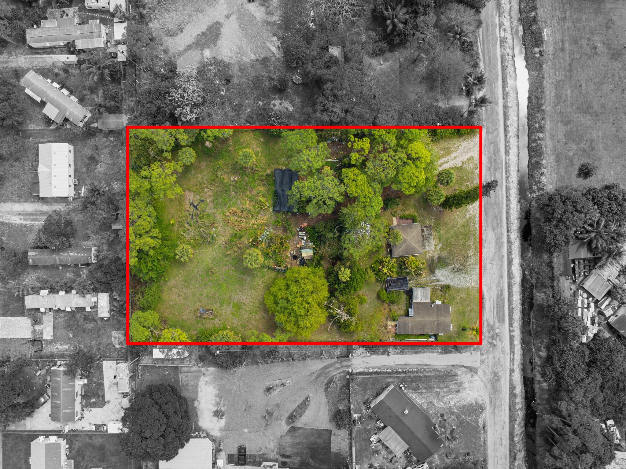 5133 Pine Grove Dr, West Palm Beach, FL for sale Primary Photo- Image 1 of 26