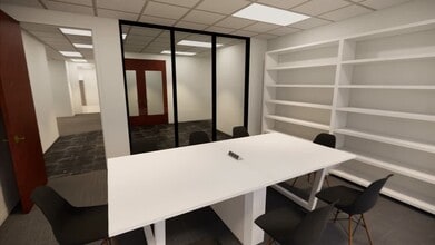 808 Travis St, Houston, TX à louer - Vidéo sur l’inscription commerciale