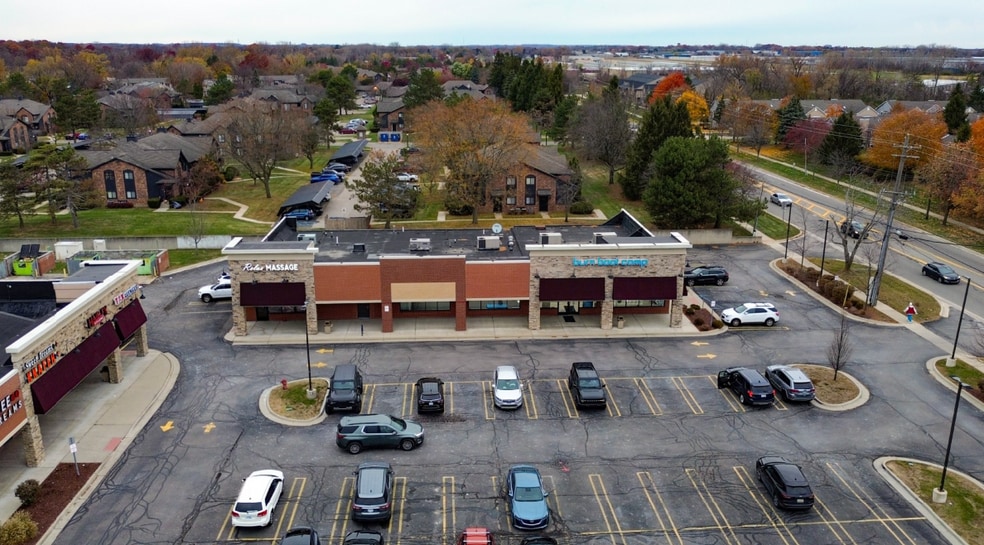 7233-7399 N Lilley Rd, Canton Township, MI for lease - Building Photo - Image 1 of 11