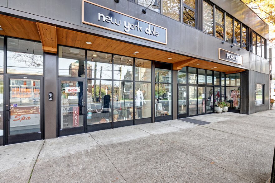 153 E Main St, Mount Kisco, NY à louer - Photo du bâtiment - Image 2 de 20