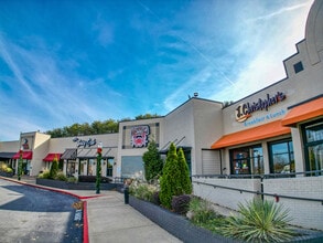 2700 Town Center Dr, Marietta, GA à louer Photo intérieure- Image 1 de 6