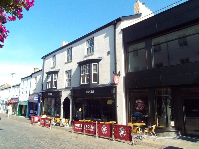 31-37 Caroline St, Bridgend à louer - Photo du bâtiment - Image 1 de 3