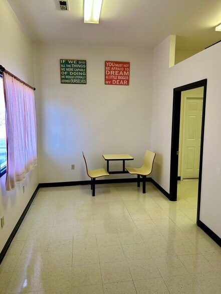 2753 Dogtown Rd, Goochland, VA à louer - Photo du bâtiment - Image 2 de 9