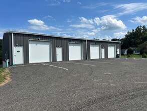 199 Pickett District Rd, New Milford, CT for lease Building Photo- Image 1 of 1