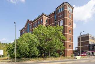 Plus de détails pour London Rd, Barking - Coworking à louer