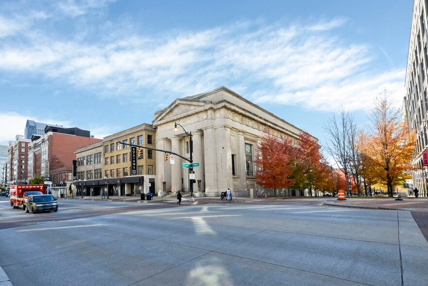 167 S High St, Columbus, OH for sale - Building Photo - Image 3 of 16