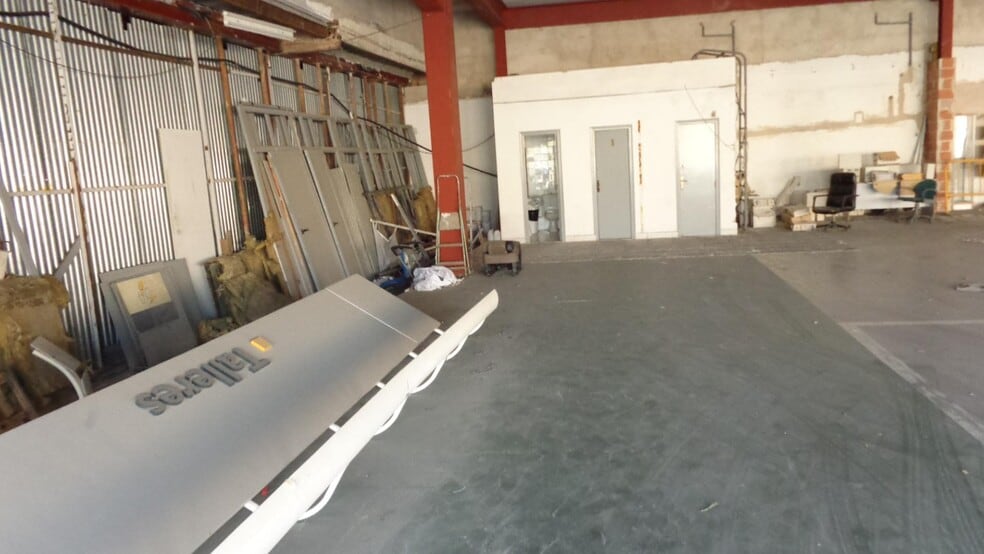 Industrial in Petrer for sale - Interior Photo - Image 3 of 13