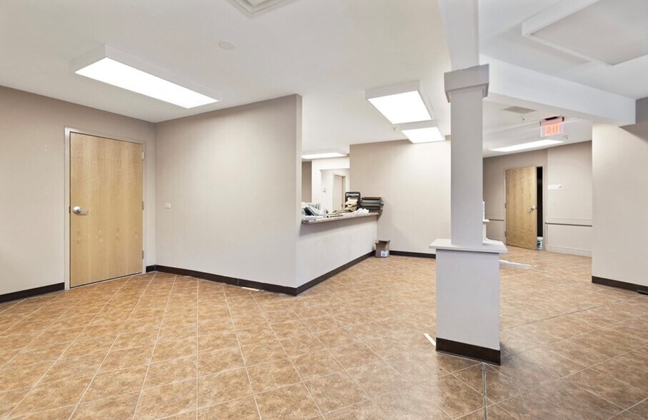 421 Memorial Dr, Hazard, KY à vendre - Photo du bâtiment - Image 3 de 7